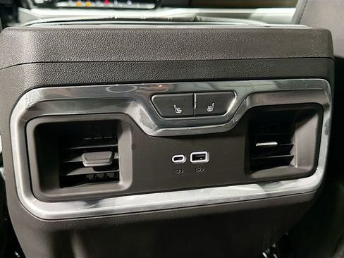 New 2026 Chevrolet Silverado 1500 High Country w/ Technology Package AWD/4WD image 30