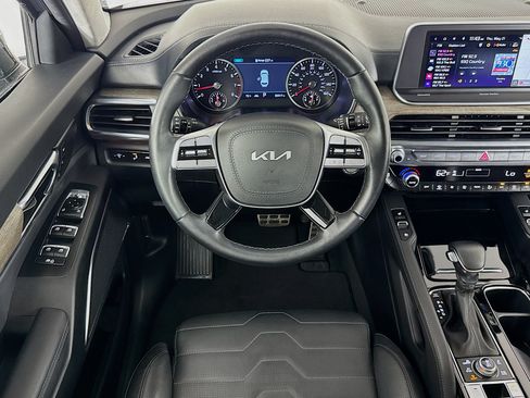 Used 2022 Kia Telluride SX w/ SX Prestige Package AWD/4WD image 16