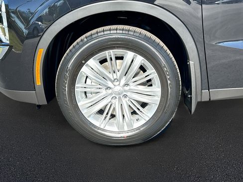 New 2025 Mitsubishi Outlander ES image 19