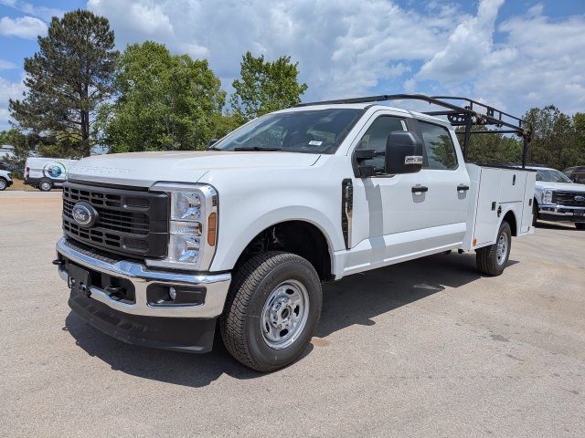 New 2026 Ford F250 XL w/ XL Chrome Package AWD/4WD image 33