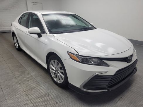 Used 2023 Toyota Camry LE FWD image 13