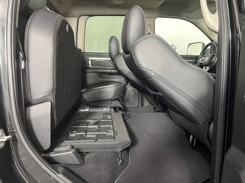 Used 2018 RAM 2500 Laramie w/ Sport Appearance Group image 24