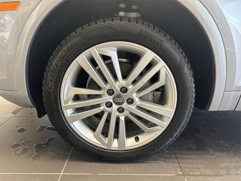 Used 2018 Audi Q5 Prestige w/ Prestige Package image 10