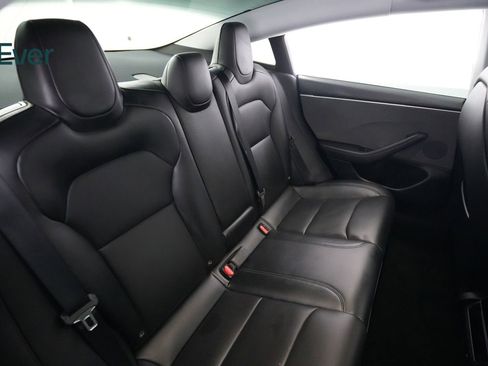 Used 2025 Tesla Model 3 Long Range RWD image 5