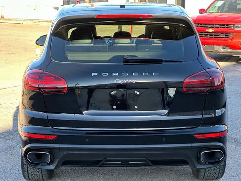 Used 2018 Porsche Cayenne Platinum Edition image 5
