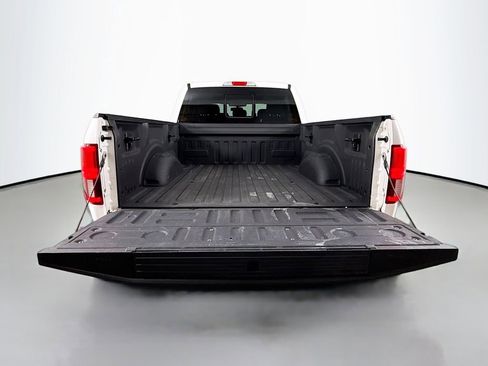 Used 2018 Ford F150 Lariat w/ Equipment Group 502A Luxury image 31