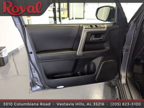 Used 2022 Toyota 4Runner SR5 Premium w/ Moonroof Package image 16