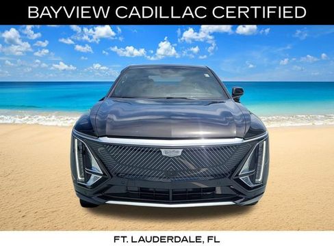 Used 2025 Cadillac Lyriq Luxury RWD image 6