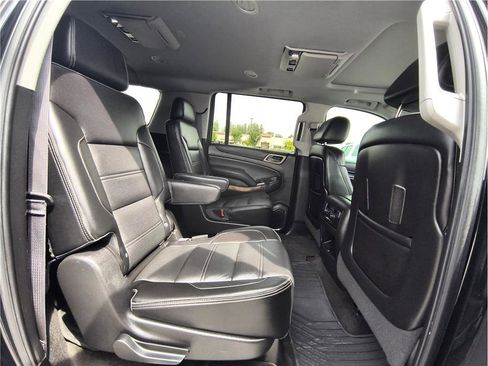 Used 2016 GMC Yukon XL Denali w/ Open Road Package image 17
