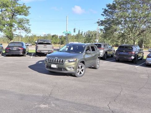 Used 2021 Jeep Cherokee Limited AWD/4WD image 1