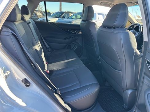 Used 2022 Subaru Outback Limited image 21