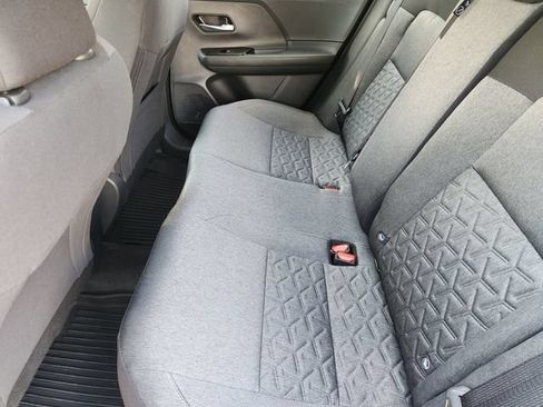 Used 2026 Nissan Kicks SV FWD image 25