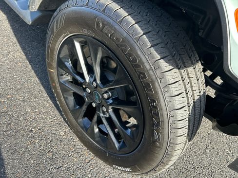 Used 2024 Jeep Wrangler Sahara image 15