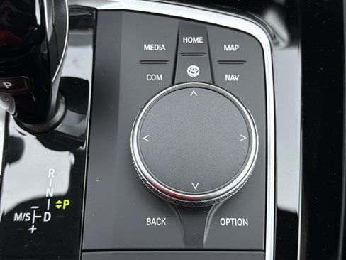 Certified 2024 BMW X3 sDrive30i w/ Convenience Package w/ZPA RWD image 9