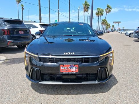 New 2026 Kia K4 GT-Line FWD image 2