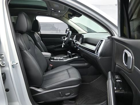 Used 2026 Kia Sorento SX image 33