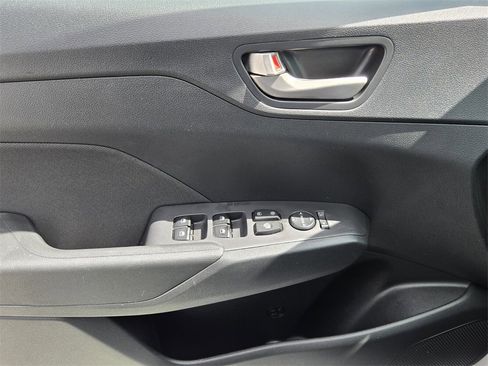 Used 2022 Hyundai Accent SEL w/ Cargo Package image 25