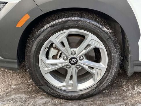 Used 2023 Hyundai Kona SEL w/ Convenience Package image 15
