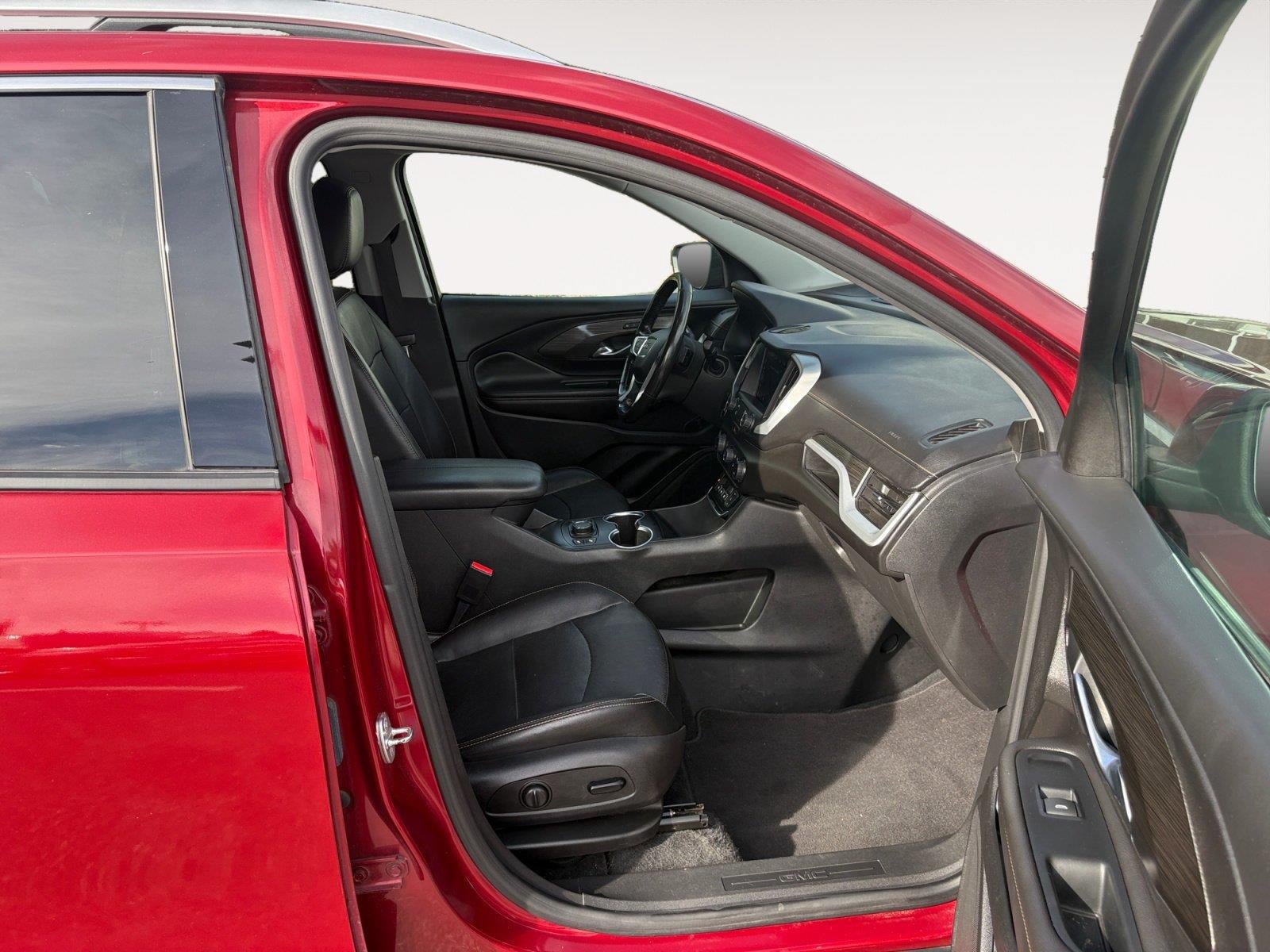 Used 2020 GMC Terrain SLT w/ Preferred Package FWD image 15