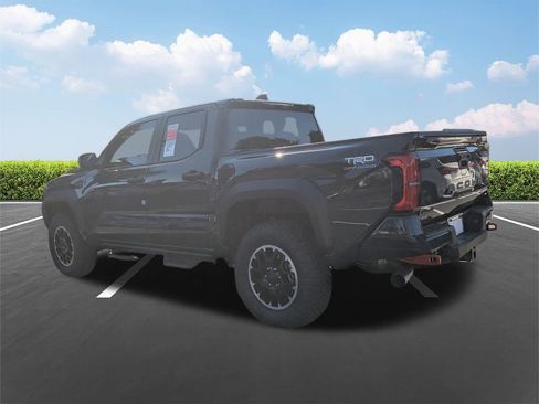 New 2025 Toyota Tacoma TRD Off-Road image 7