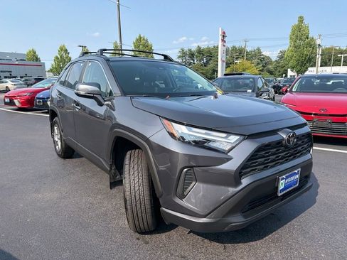 Used 2025 Toyota RAV4 XLE w/ Convenience Package AWD/4WD image 3
