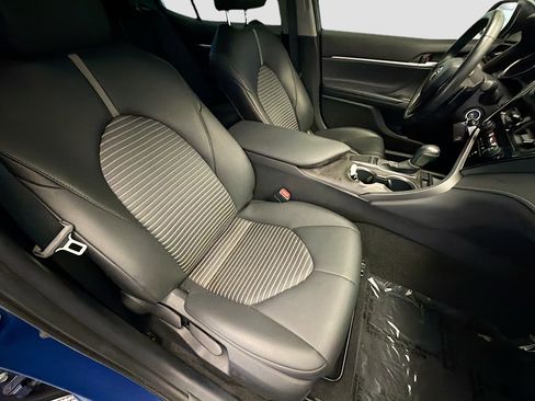 Used 2023 Toyota Camry SE w/ Protection Package (Q2) (TMS) FWD image 15
