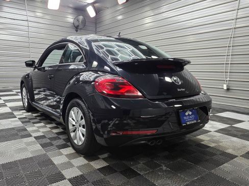 Used 2019 Volkswagen Beetle 2.0T S FWD image 8
