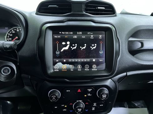 Used 2023 Jeep Renegade Altitude AWD/4WD image 24