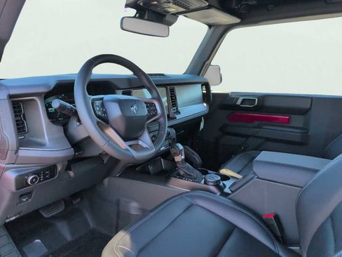 New 2025 Ford Bronco Badlands w/ Sasquatch Package image 6