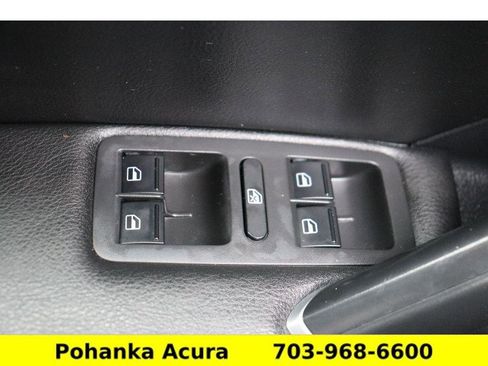 Used 2021 Volkswagen Passat 2.0T SE image 17