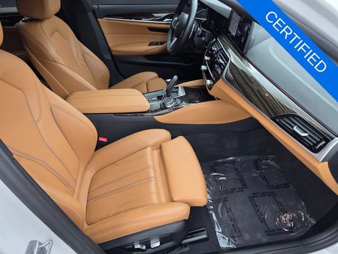 Used 2023 BMW 540i w/ M Sport Package RWD image 28
