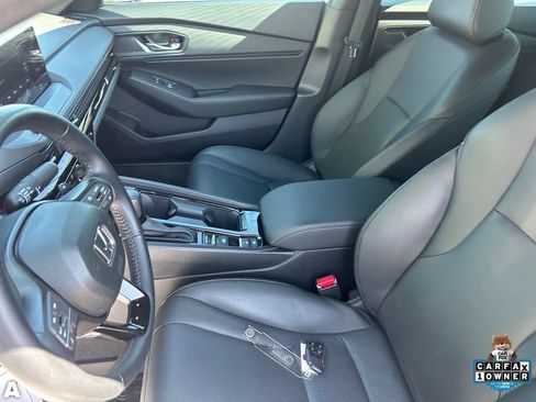 Used 2025 Honda Accord Sport image 19