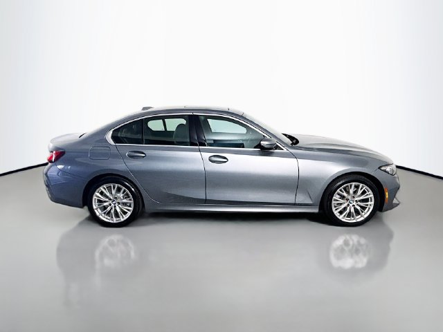 Used 2024 BMW 330i Sedan w/ Convenience Package RWD image 11