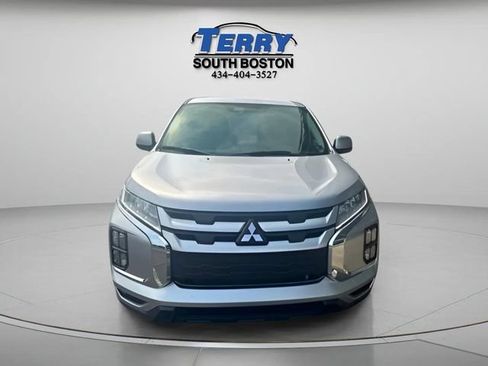 Used 2025 Mitsubishi Outlander Sport ES AWD/4WD image 2