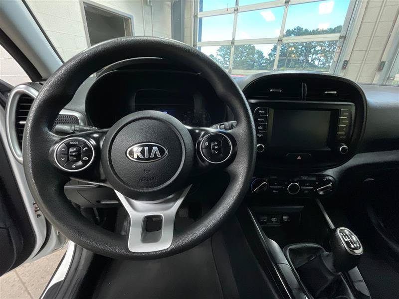 Used 2020 Kia Soul LX FWD image 13