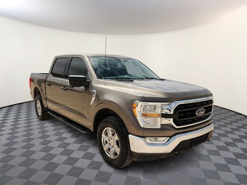Used 2022 Ford F150 XLT w/ Equipment Group 301A Mid AWD/4WD image 6