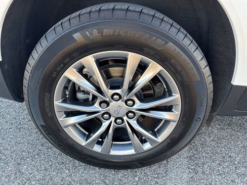 Used 2021 Cadillac XT5 Premium Luxury w/ LPO, Floor Liner Package image 7