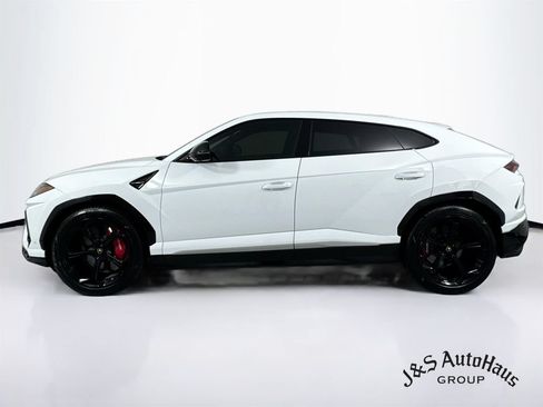 Used 2019 Lamborghini Urus AWD/4WD image 4