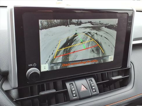 Used 2024 Toyota RAV4 Adventure image 18