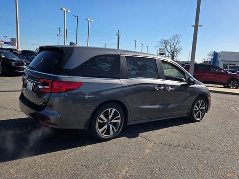 Used 2022 Honda Odyssey Touring image 14
