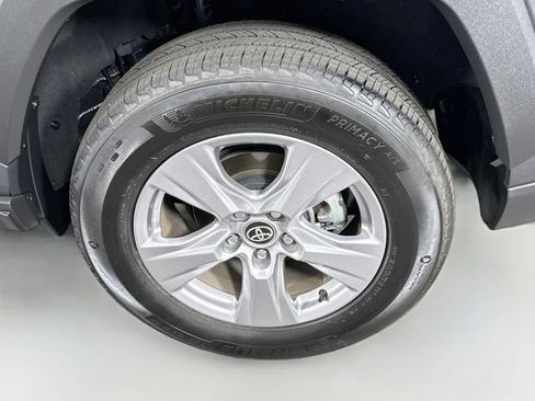Certified 2025 Toyota RAV4 XLE AWD/4WD image 31