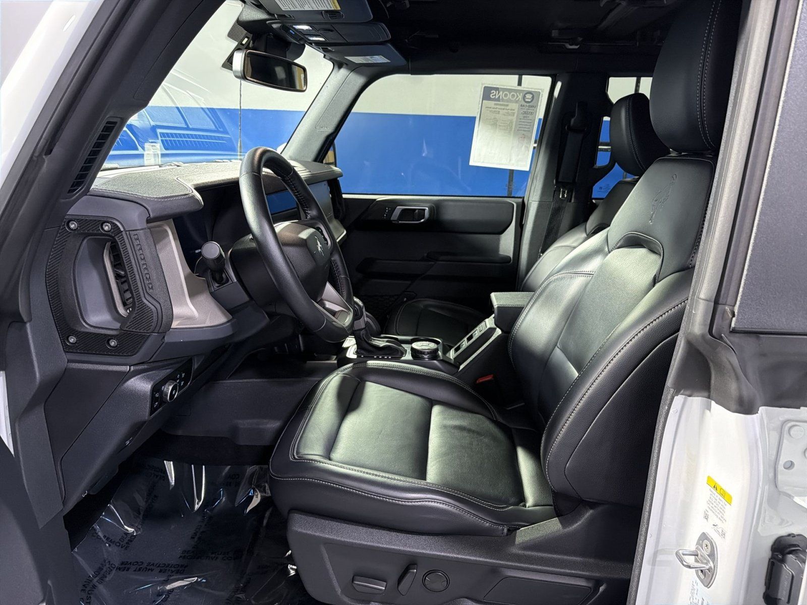 Used 2025 Ford Bronco Outer Banks w/ Sasquatch Package AWD/4WD image 23