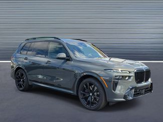 Used 2026 BMW X7 xDrive40i w/ M Sport Package AWD/4WD video 2