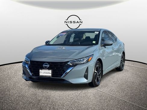 Used 2025 Nissan Sentra SV w/ All-Weather Package image 4