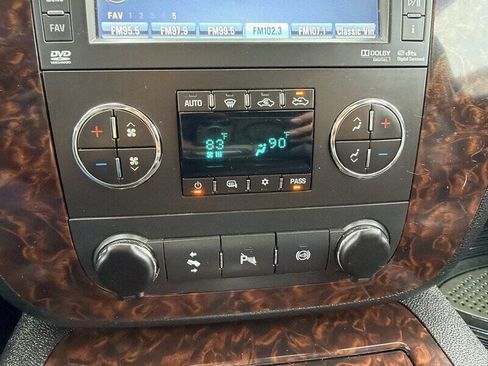 Used 2013 GMC Sierra 3500 Denali AWD/4WD image 27
