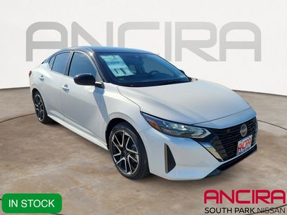 New 2025 Nissan Sentra SR w/ Trunk Package