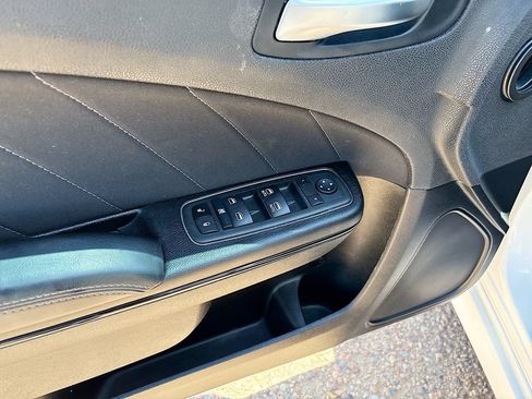 Used 2023 Dodge Charger R/T w/ Blacktop Package RWD image 17