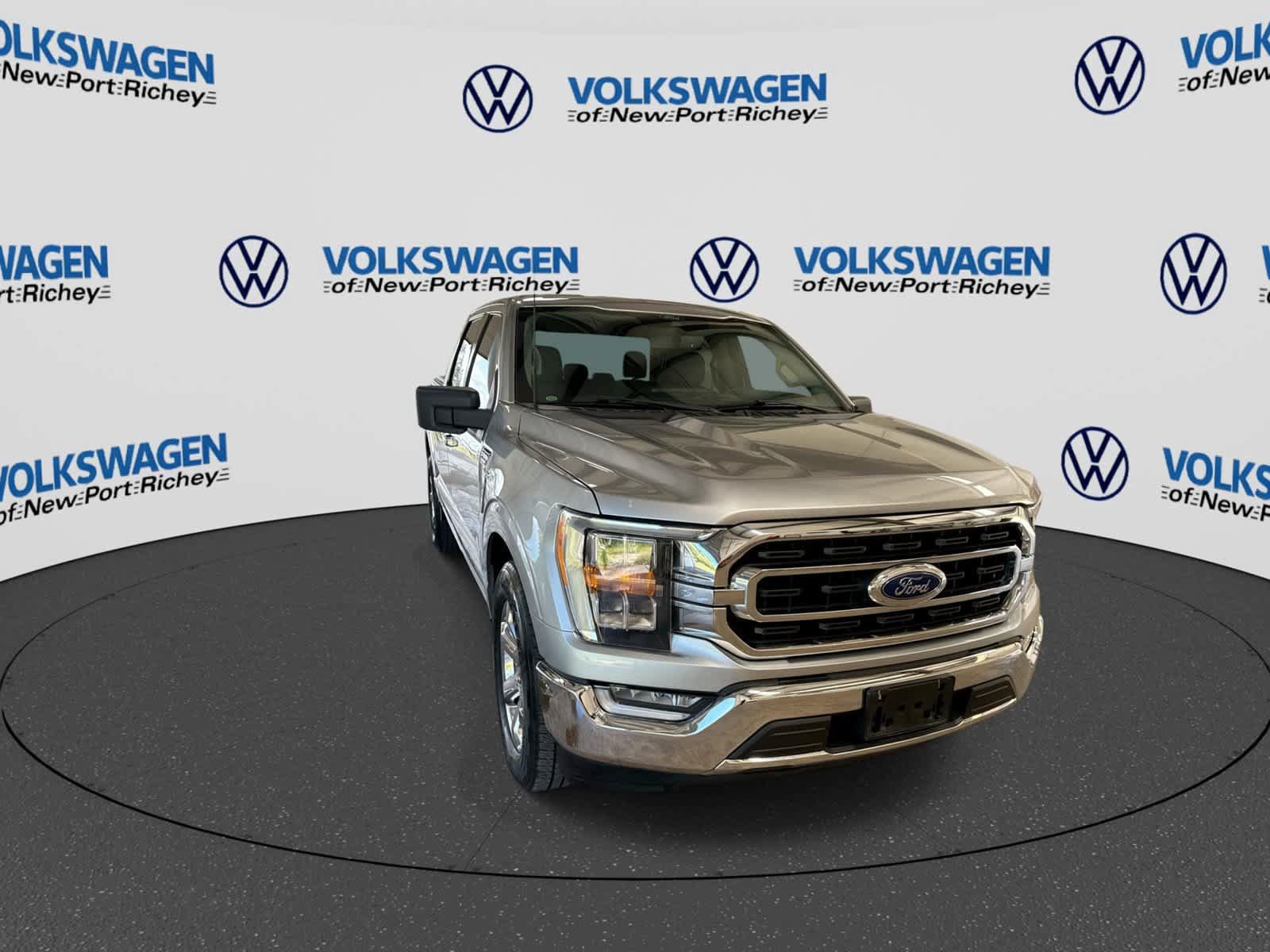 Used 2022 Ford F150 XLT w/ Equipment Group 302A High RWD image 16