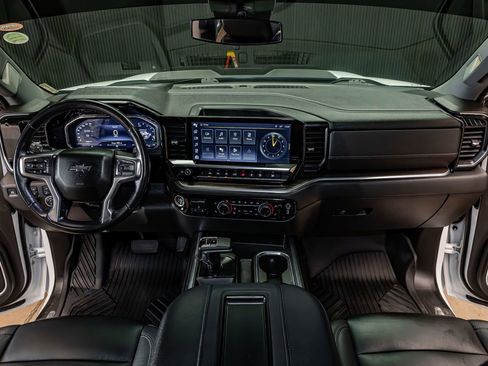 Used 2022 Chevrolet Silverado 1500 LT Trail Boss w/ LT Trail Boss Premium Package image 14