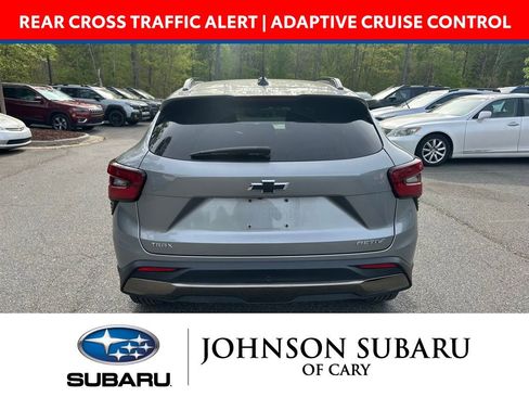 Used 2025 Chevrolet Trax ACTIV w/ Driver Confidence Package image 4